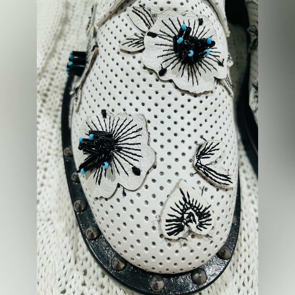 MAGZA White Genuine Leather Ankle Boots – Floral Appliqué & Perforated Design - Picture 8 of 15